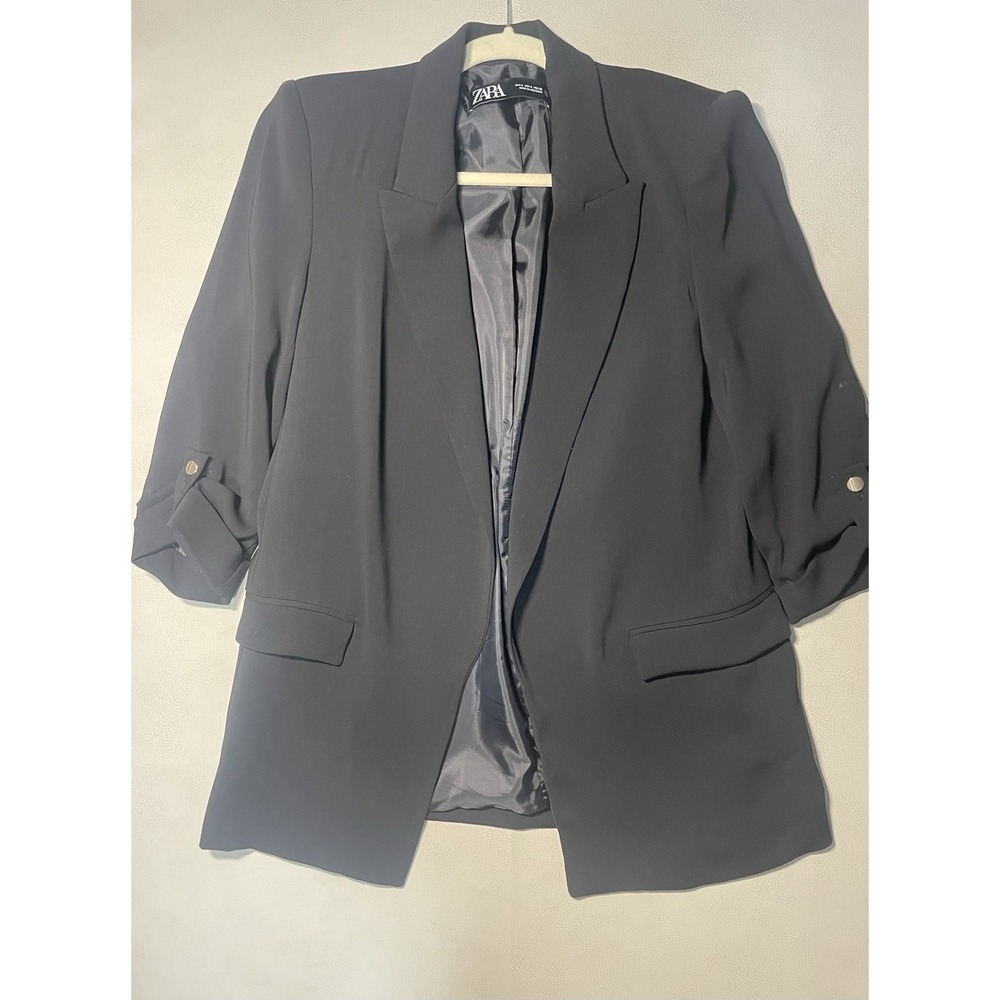 Zara black blazer witht 3/4 length sleeves and silver button details